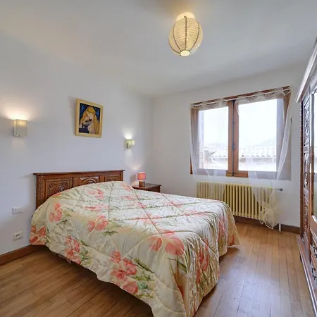 La Maison Du Village Holiday home Encausse-les-Thermes