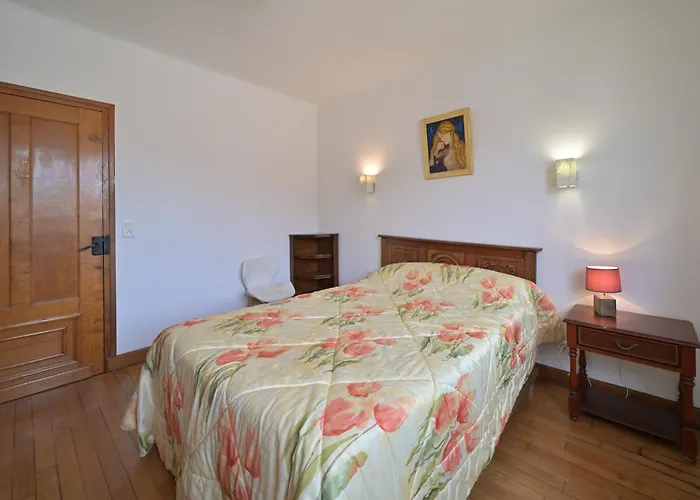 Feriehus La Maison Du Village